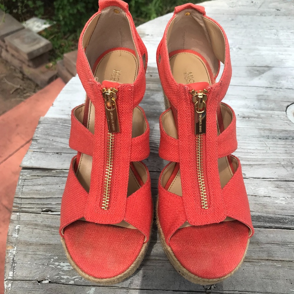 Michael Kors Berkley Wedge Heeled Sandals Size 7M - Picture 3 of 9
